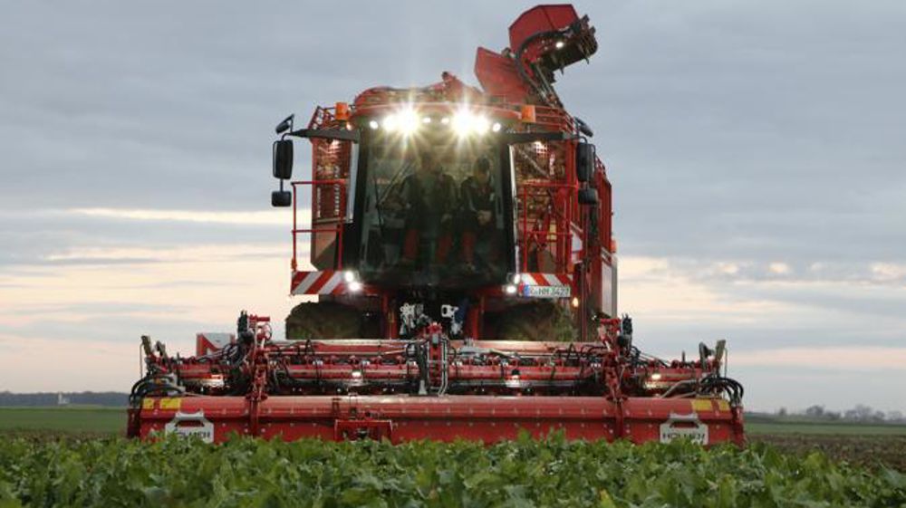 Le contexte de maintien d’un prix bas du sucre a entraîné la diminution des ventes d’arracheuses. © P. Peeters